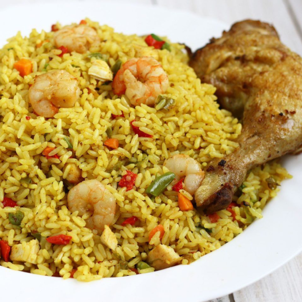 750ml Nigerian Fried Rice with peppered Soft Chicken